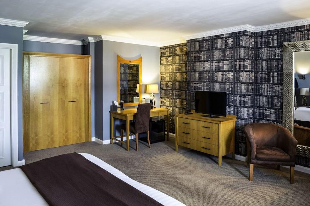 Barons Court Hotel Волсолл Екстер'єр фото