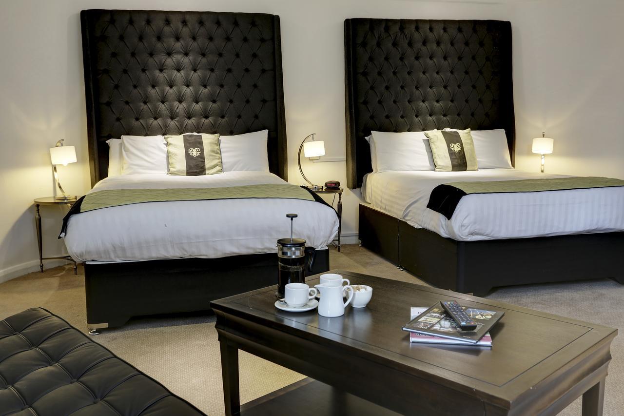 Barons Court Hotel Волсолл Екстер'єр фото